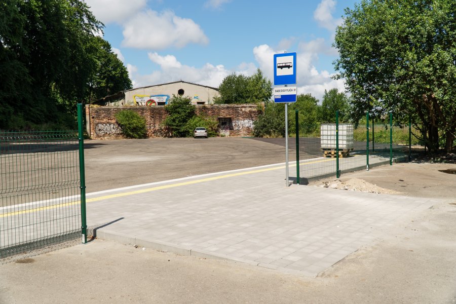 Przystanek autobusowy &bdquo;Babie Doły Plaża" (fot. archiwum LIS)