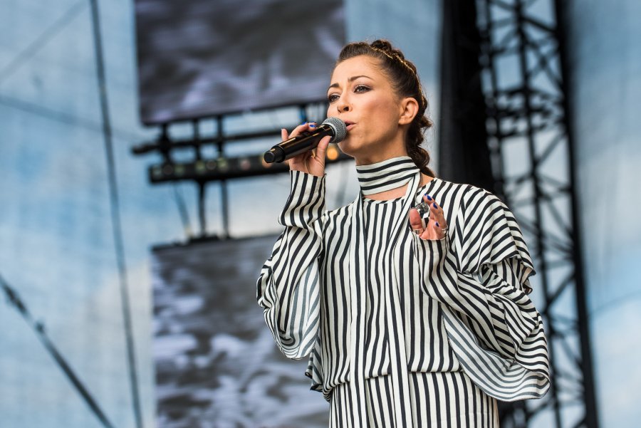Koncert upamiętniający 30.rocznicę wizyty Jana Pawła II w Gdyni. Na zdjęciu Natalia Kukulska. //fot. Dawid Linkowski