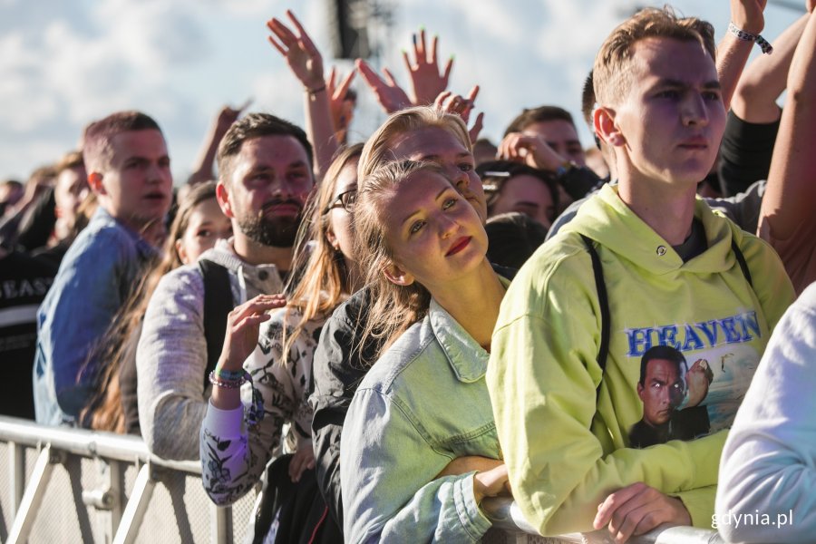 Publiczność podczas Open'er Festival 2019 // fot. Karol Stańczak