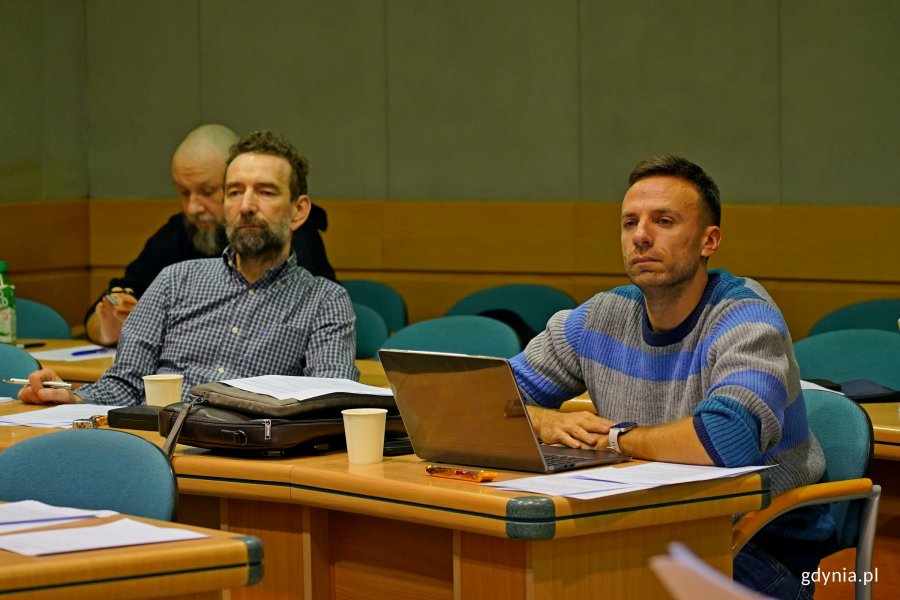 Od prawej: Maciej Budzisz i Tomasz Podsiadło, członkowie Rady ds. Mężczyzn, podczas drugiego posiedzenia rady 