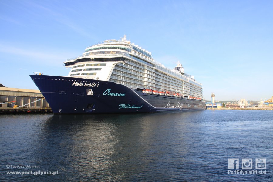 Mein Schiff 1 / fot. Tadeusz Urbaniak Port Gdynia