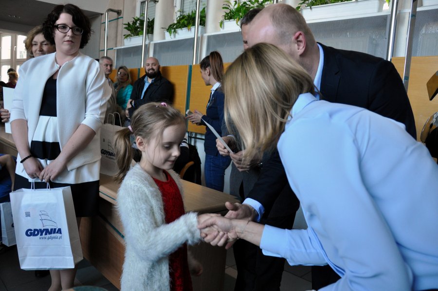Wręczenie nagród uczestnikom konkursu / fot. Dorota Nelke