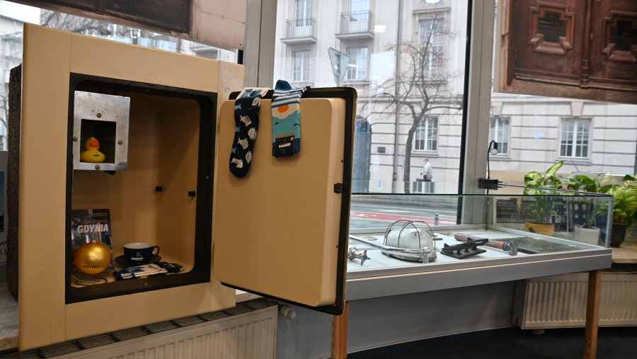 Cenne gadżety schowane w sejmie 