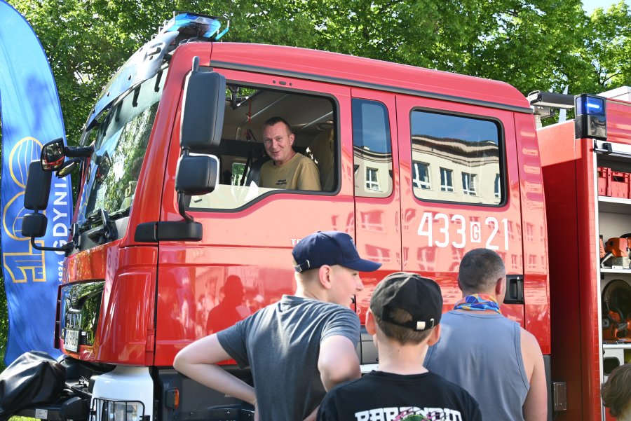 100 lat Grab&oacute;wka! Tak bawili się mieszkańcy podczas urodzinowego pikniku 