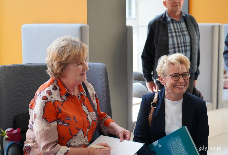 Małgorzata Sokołowska podpisuje książki