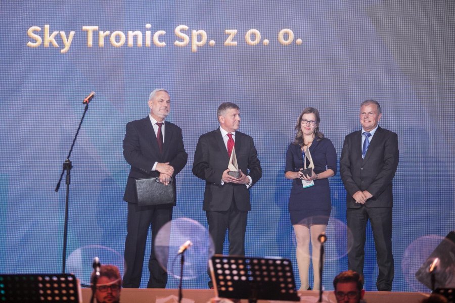 Nagrody gospodarcze wręczono podczas wieczornej Gali Forum Wizja Rozwoju w Gdynia Arenie, fot. Karol Stańczak
