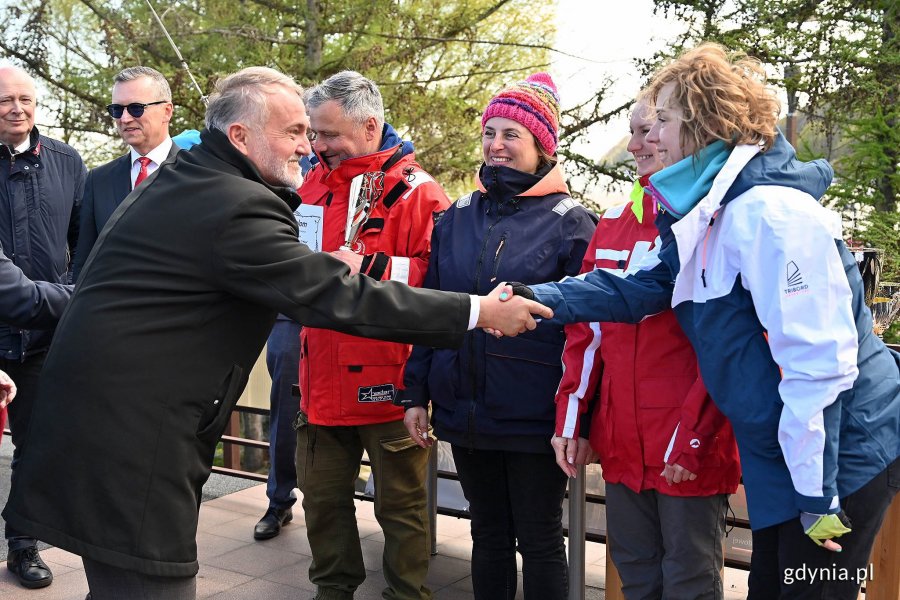 Odsłonięcie tablicy Piotra Bigaja i otwarcie pomorskiego i klubowego sezonu  żeglarskiego 2023 