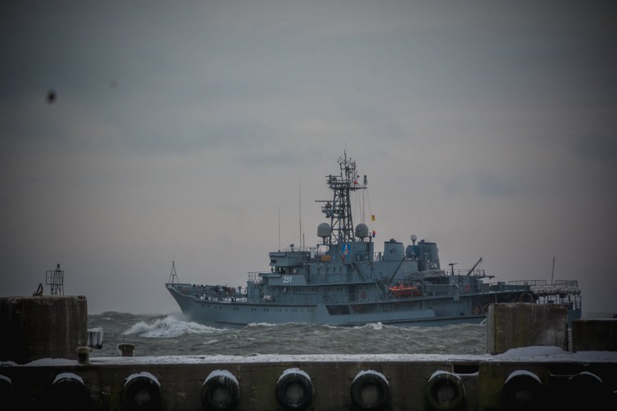 Na pokładzie okrętu ORP „Wodnik” trwają zimowe praktyki studentów Akademii Marynarki Wojennej w Gdyni // fot. kpt. mar. Anna Sech