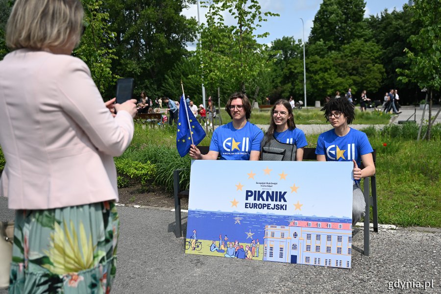 Piknik Europejski na Placu Wolnej Ukrainy w Gdyni (fot. Michał Puszczewicz)