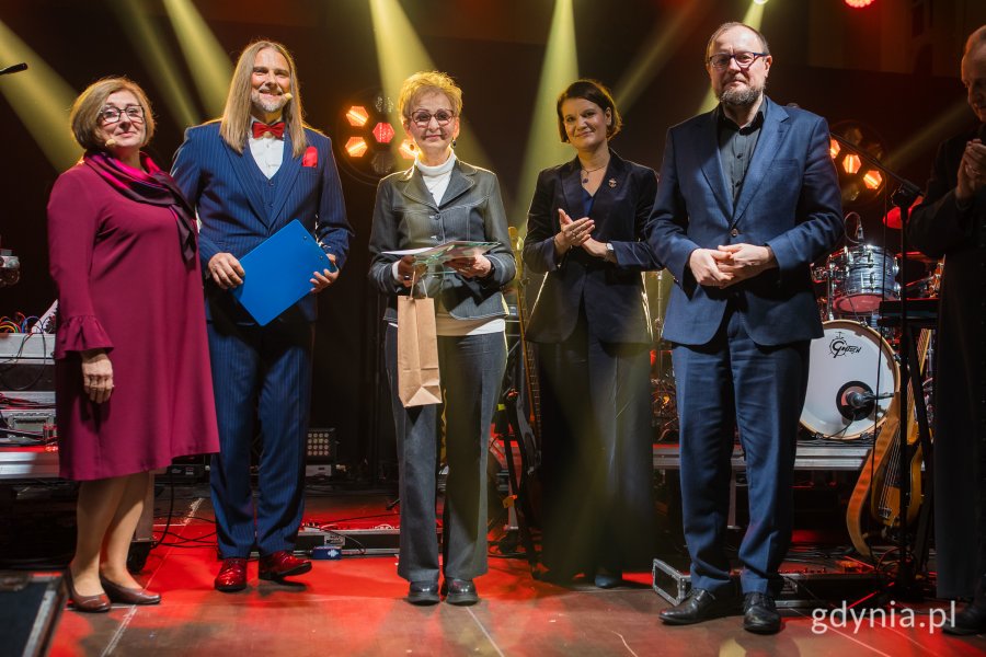 Gala finałowa X edycji Przeglądu Teatrów Amatorskich „Kurtyna” w gdyńskim Małym Kacku (fot. Paweł Budziński)