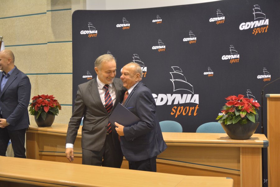 Wręczenie nagród prezydenta dla 21 sportowców za  osiągnięcia w drugim półroczu 2019 roku // fot. Dawid Kowalski 