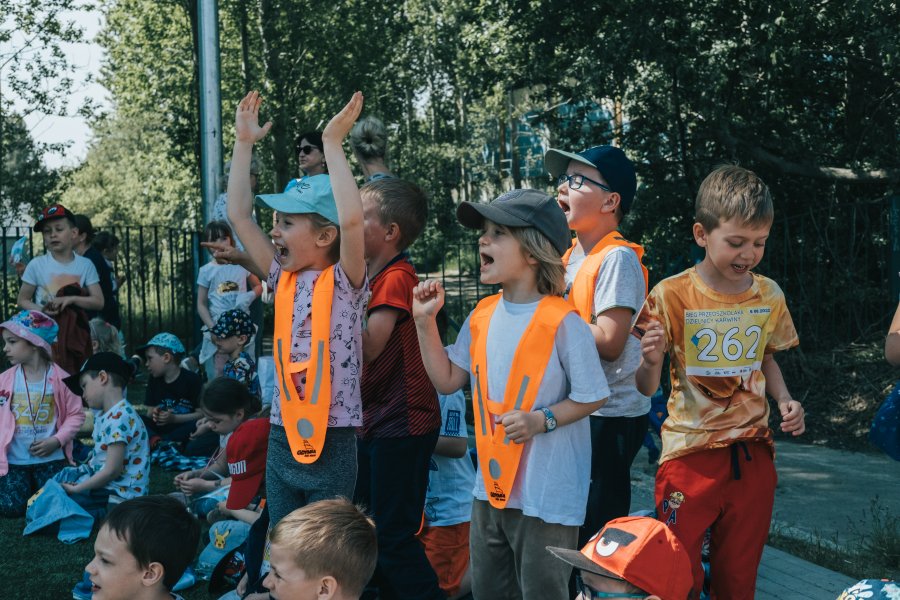 Dzieci z medalami