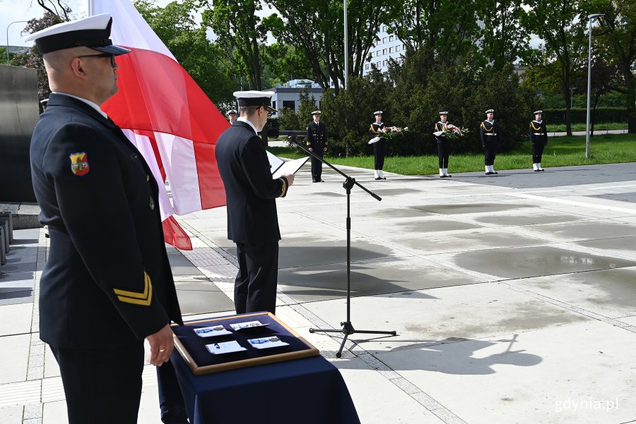Gdyńskie obchody Międzynarodowego Dnia Uczestników Misji Pokojowych ONZ oraz Dnia Weterana Działań Poza Granicami Państwa. Fot. Michał Puszczewicz