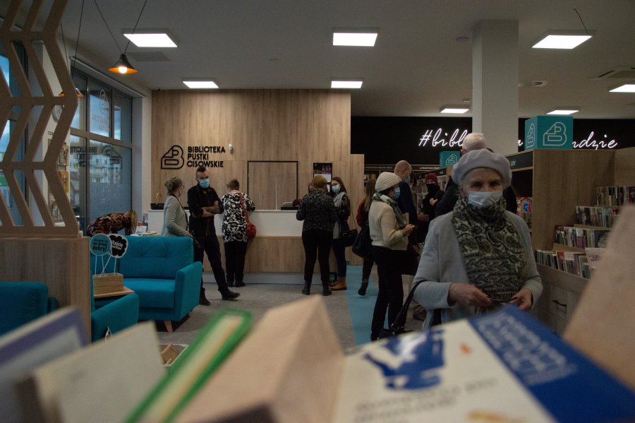 Biblioteka Pustki Cisowskie otworzyła się dla czytelników//fot. Monika Konkel