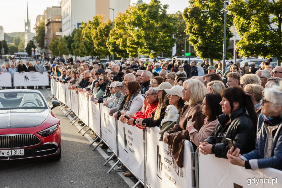 Ceremonia czerwonego dywanu poprzedzająca sobotnią galę 50. Festiwalu Polskich Filmów Fabularnych w Gdyni (fot. Karol Stańczak)