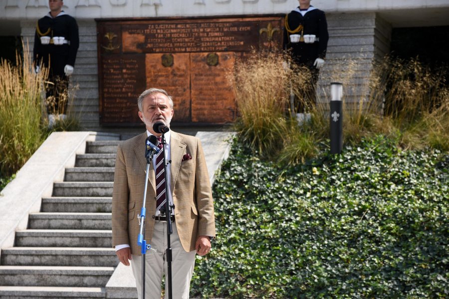 Uroczystości upamiętniające 74. rocznicę wybuchu Powstania Warszawskiego w Gdyni, fot. Kamil Złoch