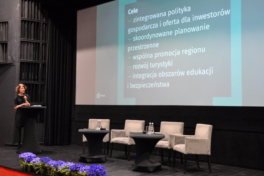 Wiceprezydent Gdyni Katarzyna Gruszecka Spychała otwiera konferencję nt. projektu „NORDA – Północny Biegun Wzrostu” / fot. Dorota Nelke