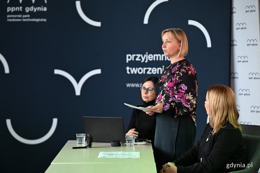 Na zdjęciu: wiceprezydentka Gdyni Oktawia Gorzeńska, kierowniczka Działu Diagnoz i Partycypacji w Laboratorium Innowacji Społecznych Magdalena Warmowska (fot. Michał Puszczewicz) 