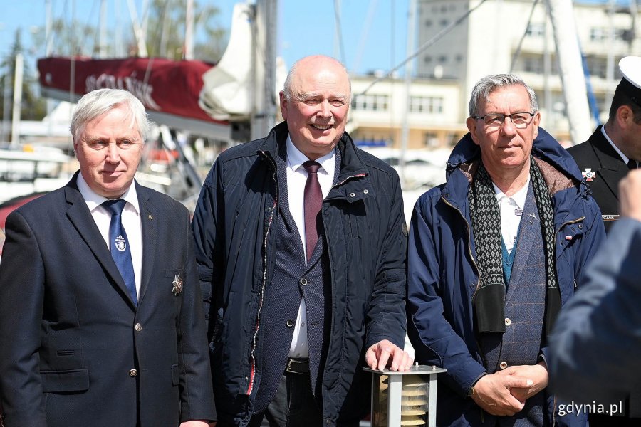 Odsłonięcie tablicy Piotra Bigaja i otwarcie pomorskiego i klubowego sezonu  żeglarskiego 2023 
