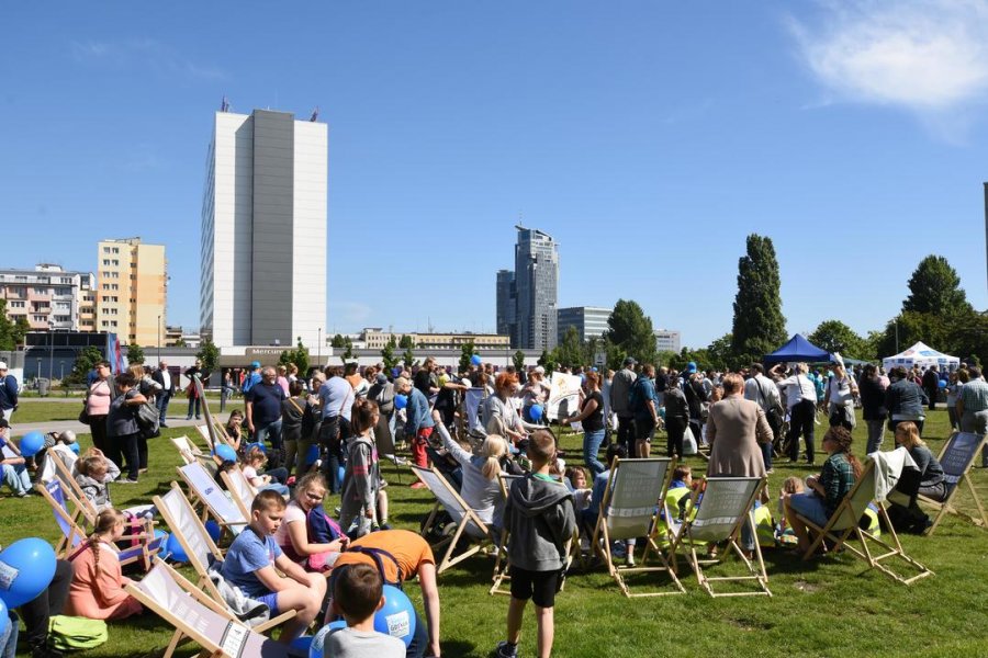 Gdyński Dzień Godności zwieńczył piknik na Placu Grunwaldzkim. fot. Jan Ziarnicki