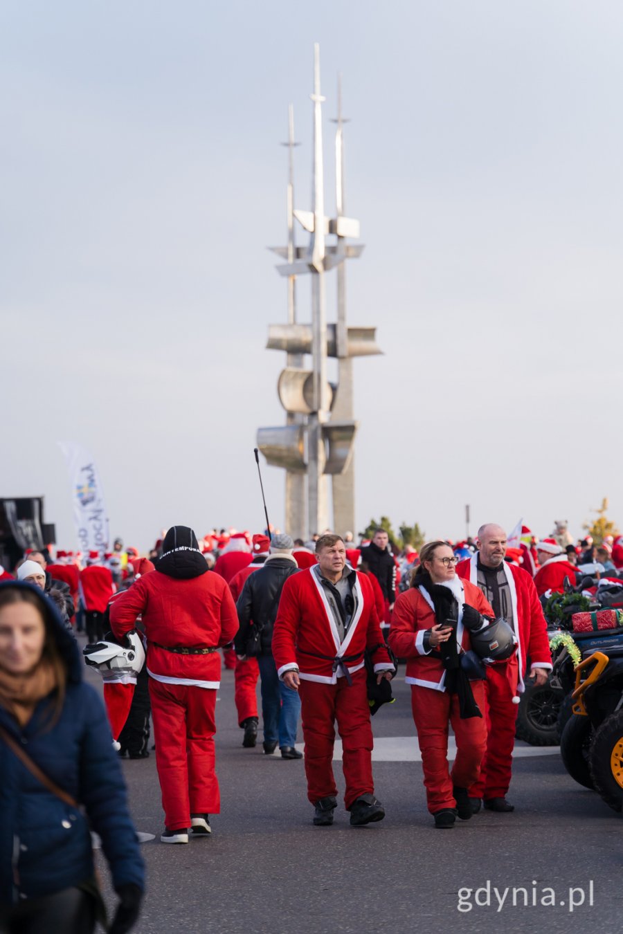 Przejazd przez Gdynię w ramach 23. edycji akcji &bdquo;Mikołaje na motocyklach&rdquo; (fot. Paweł Budziński)