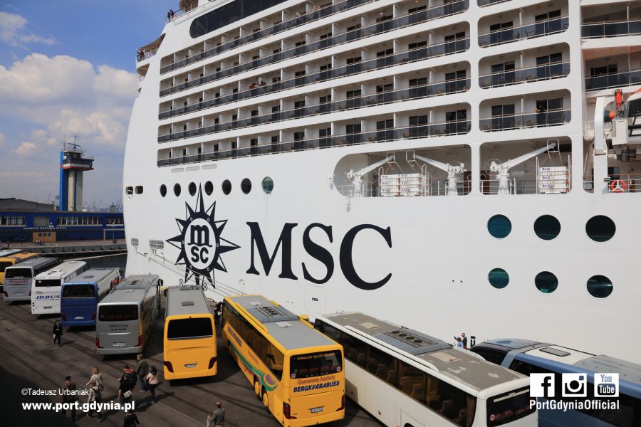 MSC Magnifica w gdyńskim porcie / fot. Tadeusz Urbaniak 