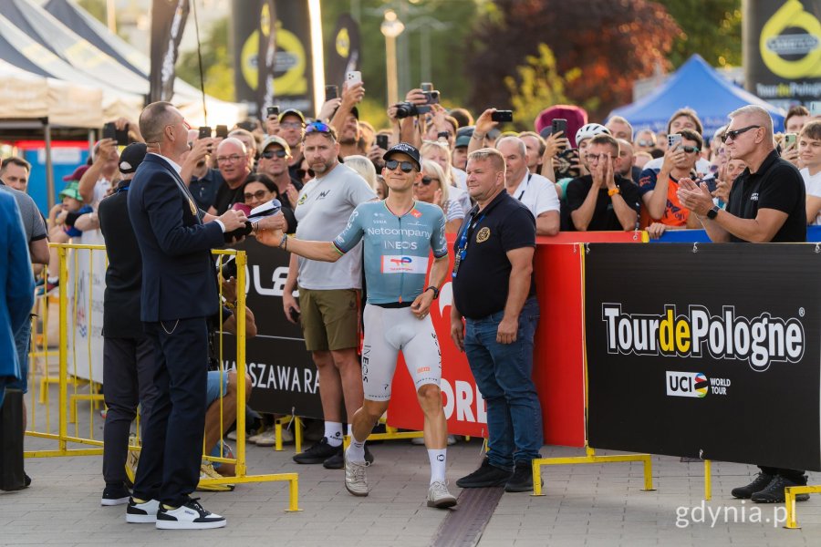 Michał Kwiatkowski z Netcompany INEOS podczas prezentacji drużyn 83. Tour de Pologne 