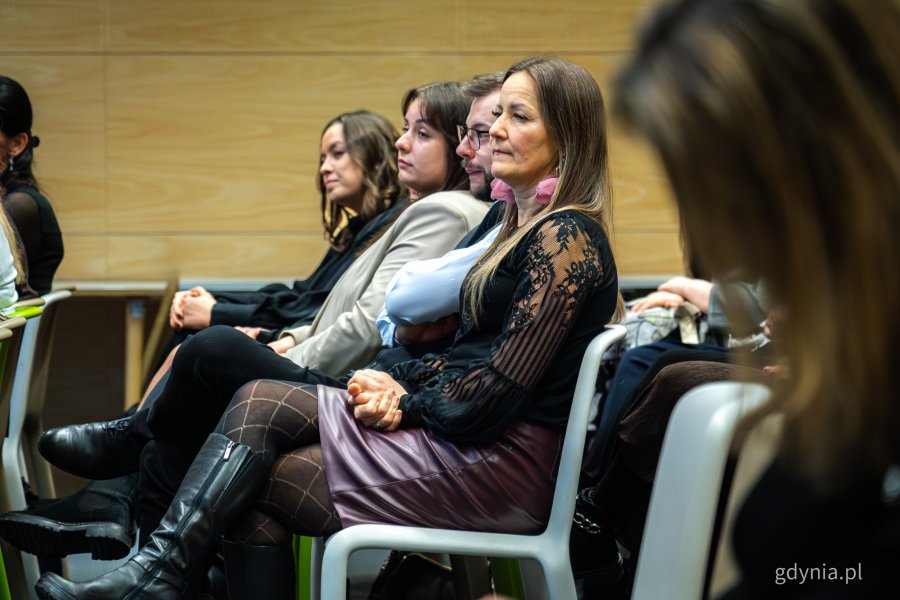 Spotkanie pracownik&oacute;w Powiatowego Urzędu Pracy w Gdyni z okazji Dnia Pracownika Publicznych Służb Zatrudnienia (fot. Kamil Złoch)