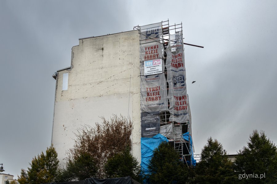 Prace remontowe dotowane przez miasto – budynek przy ul. Świętojańskiej 32 (fot. Kamil Złoch)