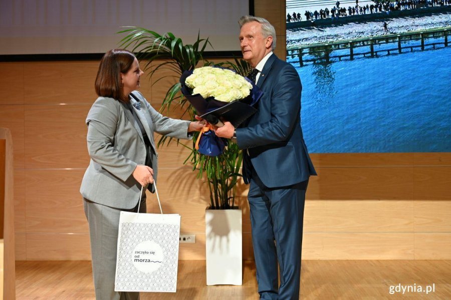 Na zdjęciu prezydent Gdyni Aleksandra Kosiorek i lider forum Sławomir Kalicki 