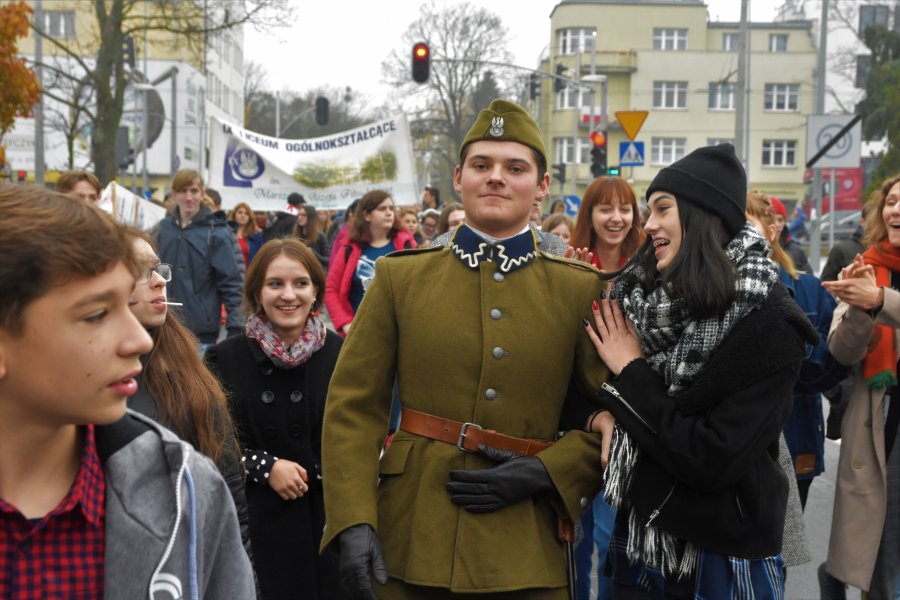 Parada Niepodległości w Orłowie // fot. Lechosław Dzierżak