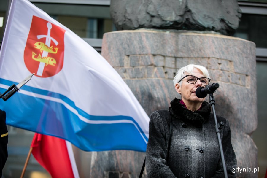 Podczas uroczystości głos zabrała przewodnicząca gdyńskiej Rady Miasta Joanna Zielińska // fot. Karol Stańczak