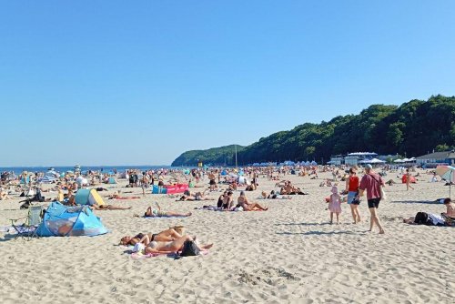 Plaża w Śródmieściu zaprasza wszystkich spragnionych kąpieli w morzu (fot. Waldemar Ulanowski)