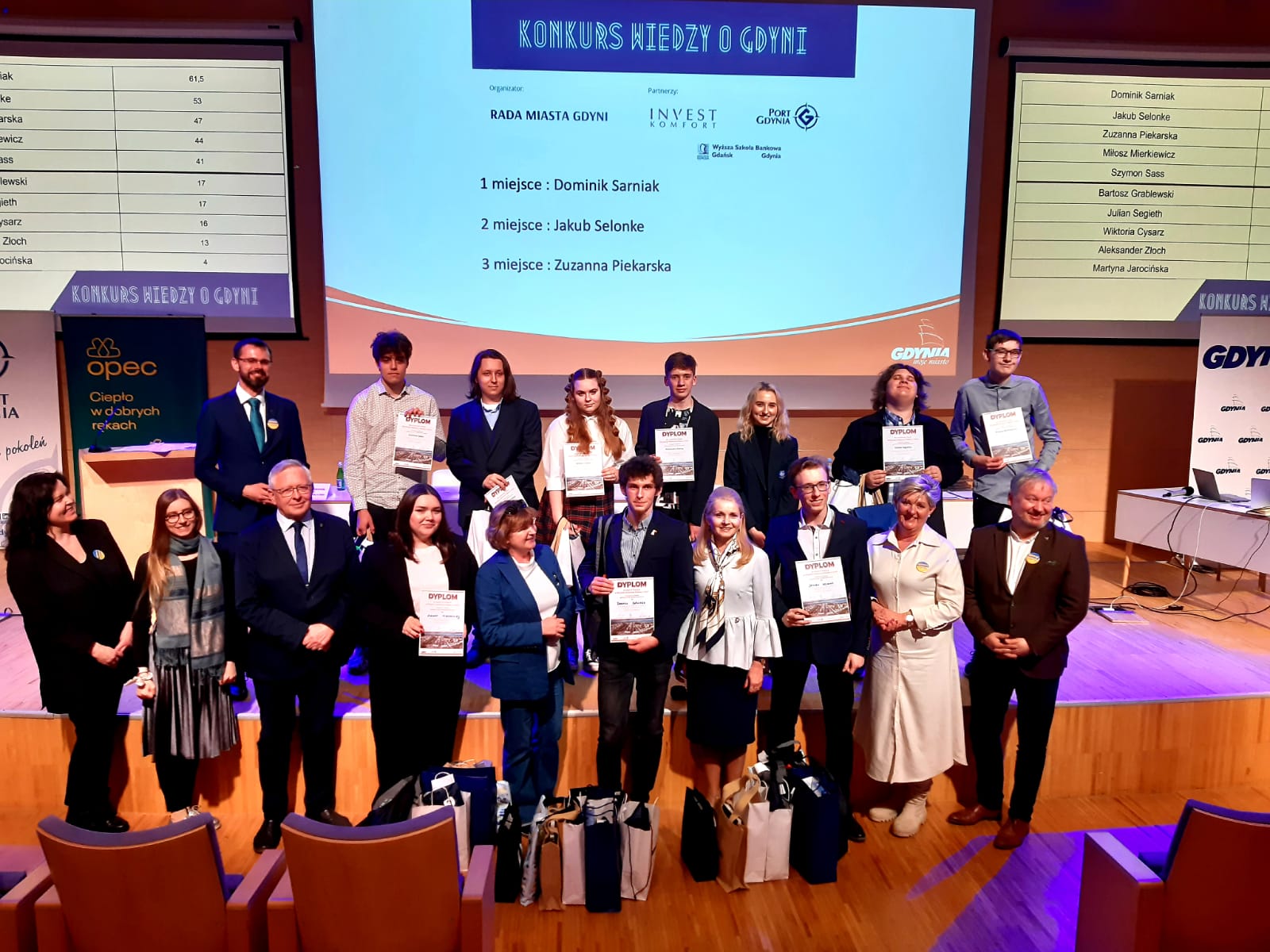 Finaliści i zwycięzcy ze szk&oacute;ł średnich, fot. Dorota Nelke