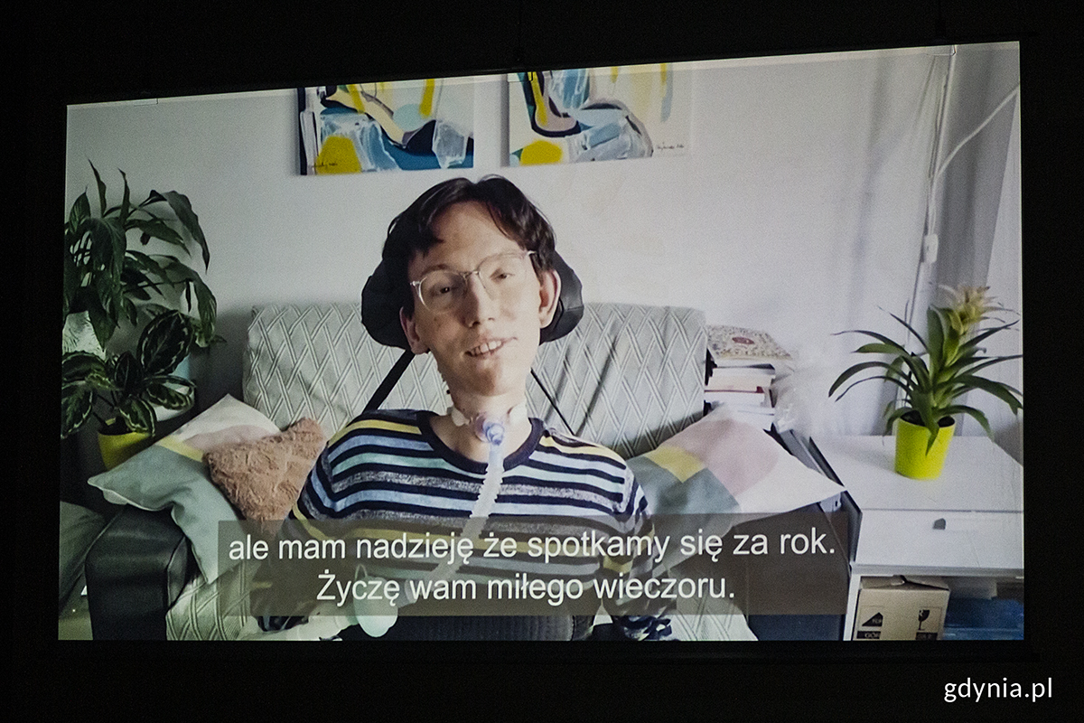 Lauerat medalu w konkursie "Gdynia bez barier" Wpojciech Sawicki, kt&oacute;ry nie m&oacute;gł byc obecny na gali. Fot. Przemysław Kozłowski