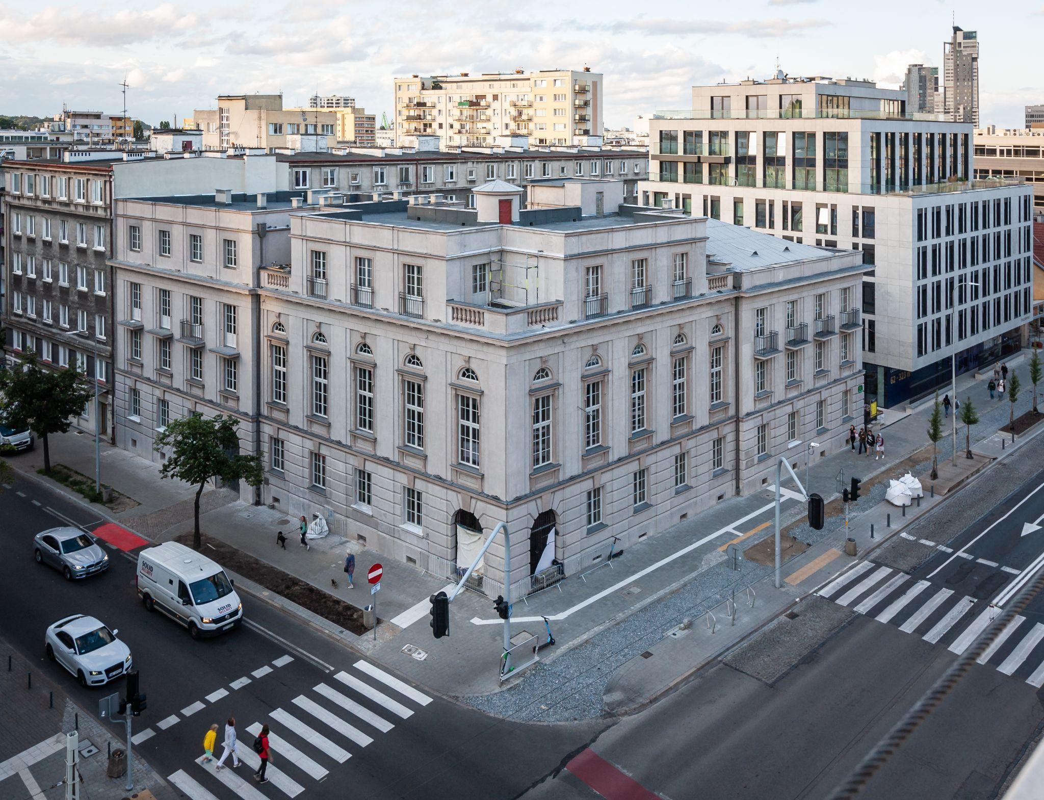 Perły: Sekrety architektury niemodernistycznej - wykład Arkadiusza Brzęczka