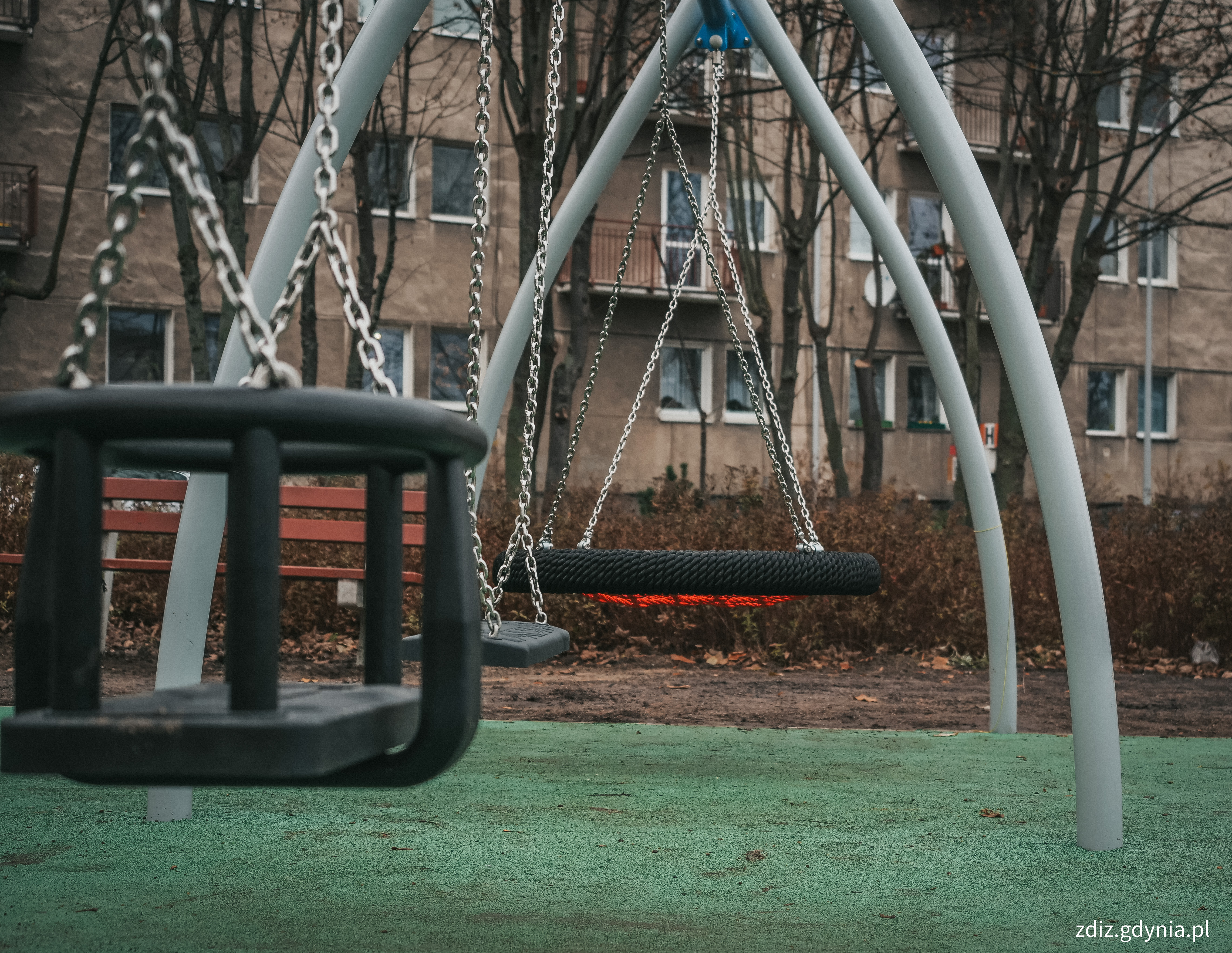 Wyremontowany plac zabaw na ul. Okrzei w Gdyni // fot. M. Mielewski