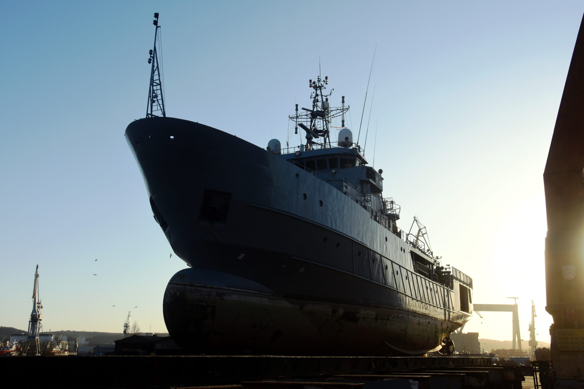 ORP &bdquo;Kadm. Xawery Czernicki&rdquo; przeszedł gruntowny remont w gdyńskiej Stoczni Wojennej // fot. materiały PGZ Stocznia Wojenna w Gdyni