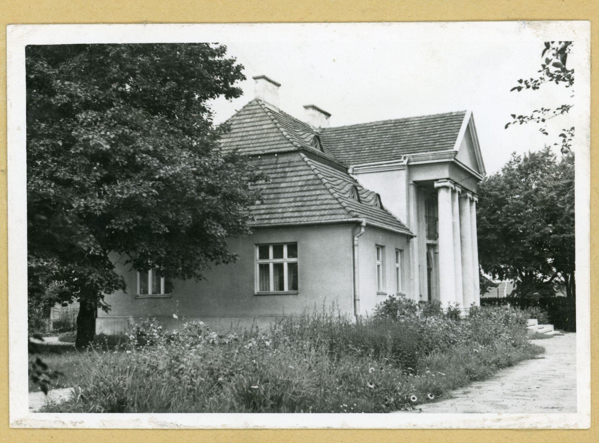 Perły: Drobna korekta - o konserwacji architektury niemodernistycznej Gdyni - wykład