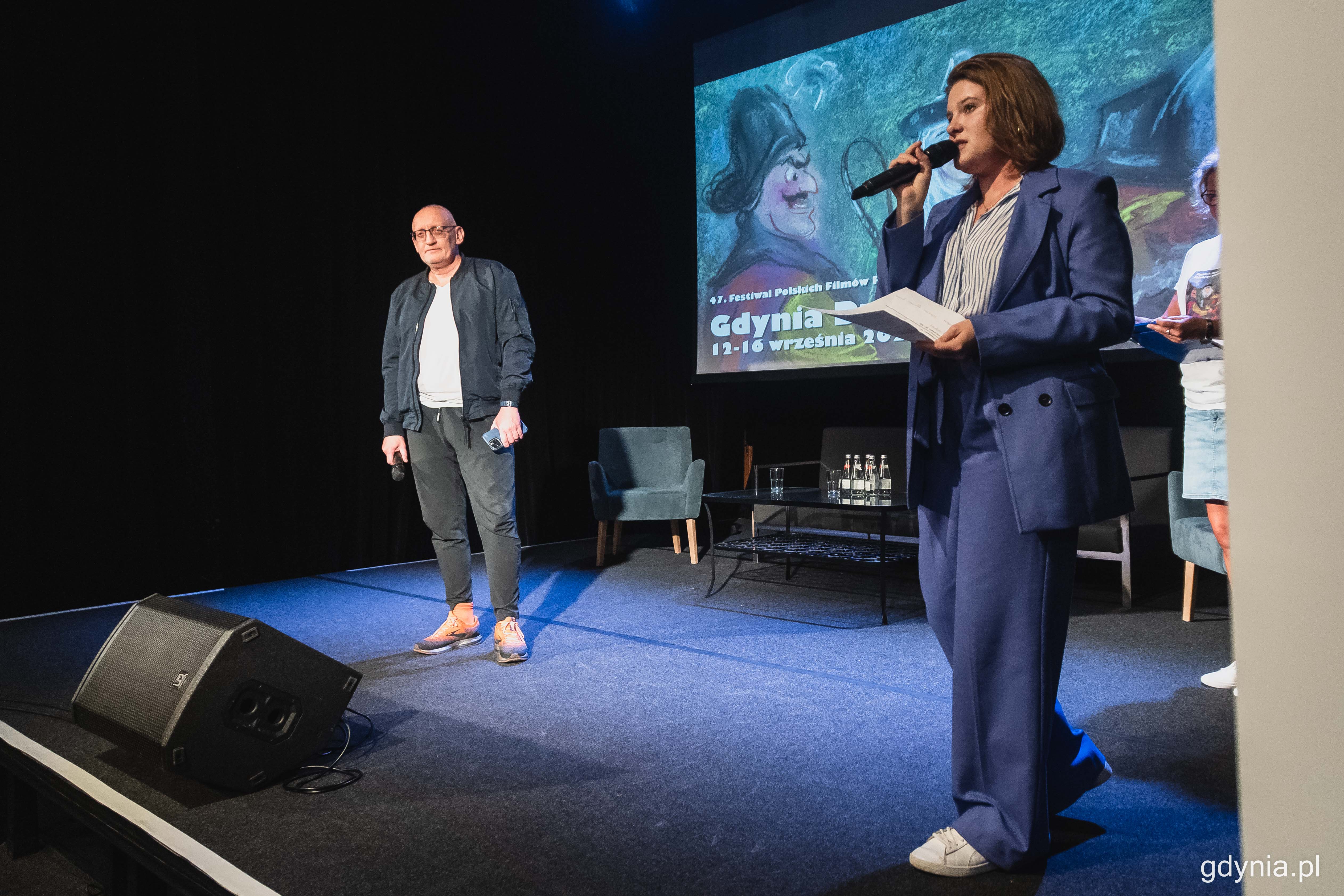 Pierwszy pokaz w ramach sekcji to &bdquo;Pani Twardowska&rdquo;, czyli animowany klasyk ze Studia Film&oacute;w Rysunkowych w Bielsku-Białej - na scenie reprezentujący studio Maciej Chmiel, fot. Kamil Złoch