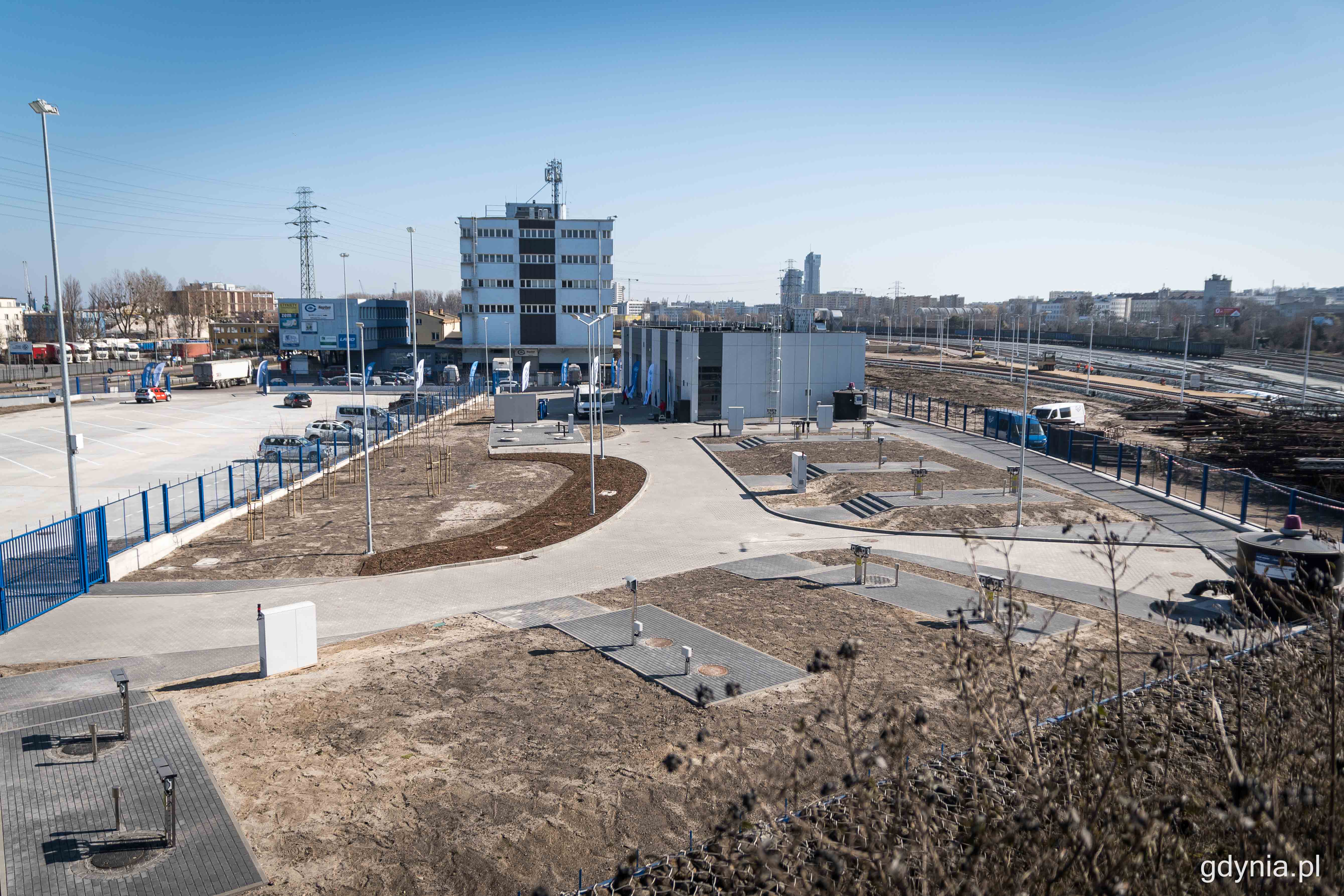 Zagospodarowany teren na placu XXVII przy ul. Polskiej, fot. Kamil Złoch