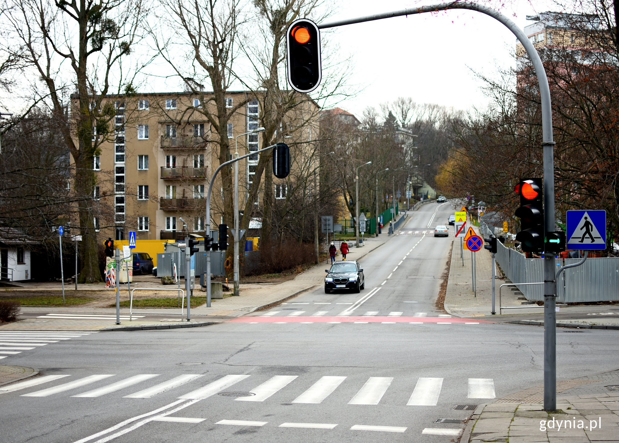 Zmienia się też organizacja ruchu dla skręcających w ul. Legion&oacute;w, fot. Kamil Złoch