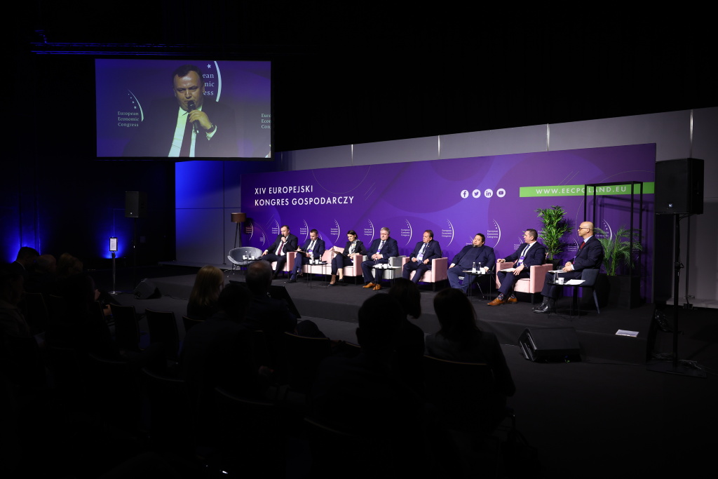 Wtorkowy panel poświęcony inwestycjom w samorządach podczas EEC w Katowicach, fot. mat.prasowe organizator&oacute;w