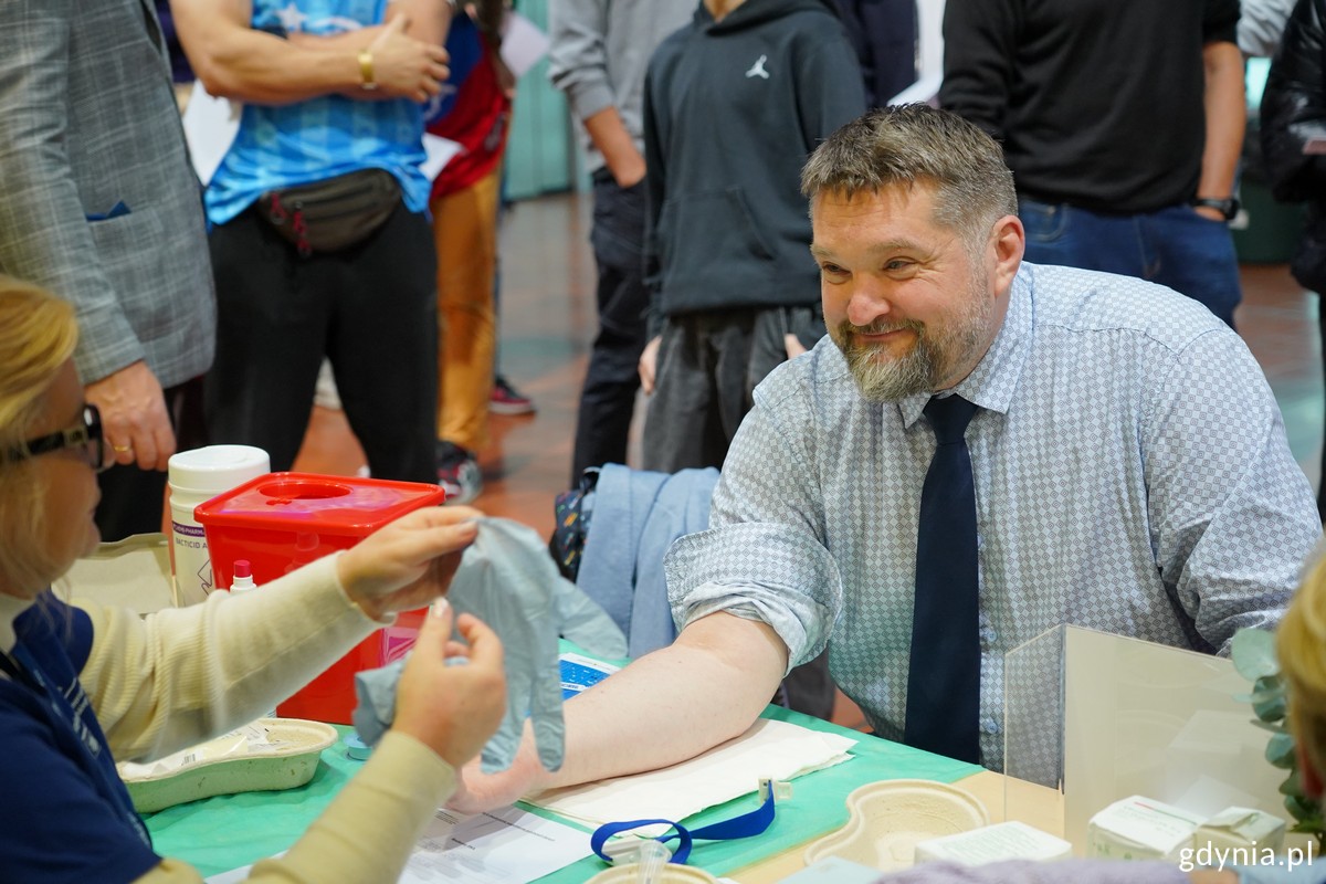 Tadeusz Szemiot, przewodniczący Rady Miasta Gdyni podczas badania PSA 