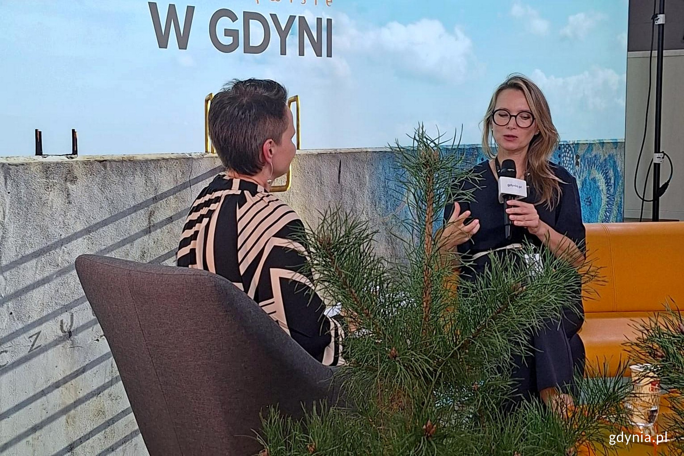 Agnieszka Szydłowska &ndash; dyrektorka Programu Trzeciego Polskiego Radia w studiu &bdquo;Gdynia Filmowa&rdquo; (fot. Marta Toczek)