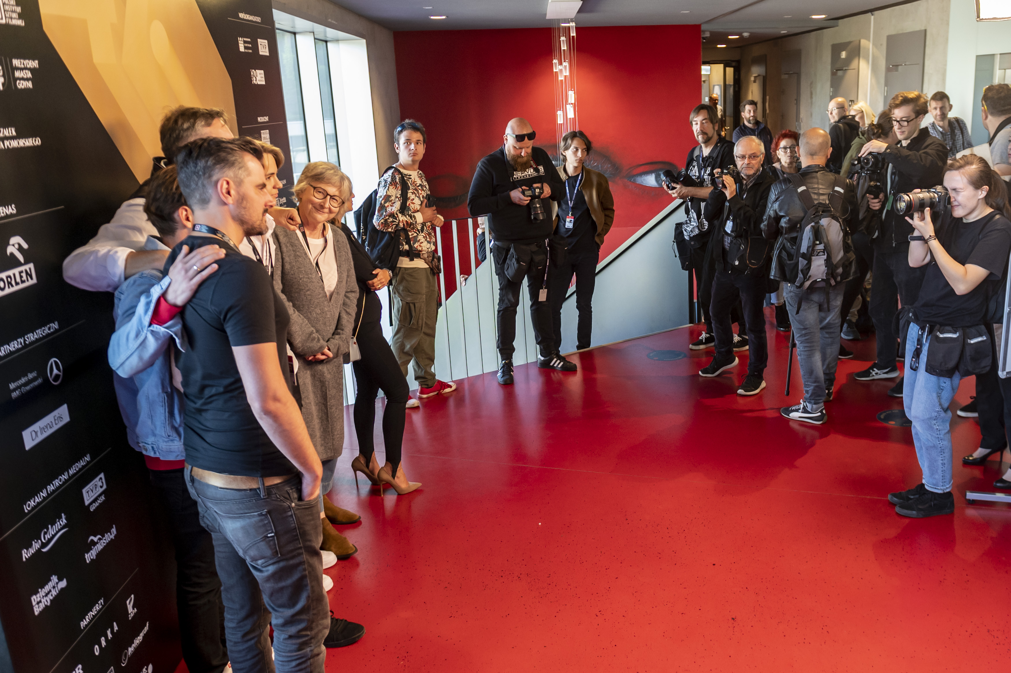 Ekipa filmowa "Orląt. Grodno '39" przed konferencją w Gdyńskim Centrum Filmowym, fot. Anna Bobrowska / mat. prasowe FPFF