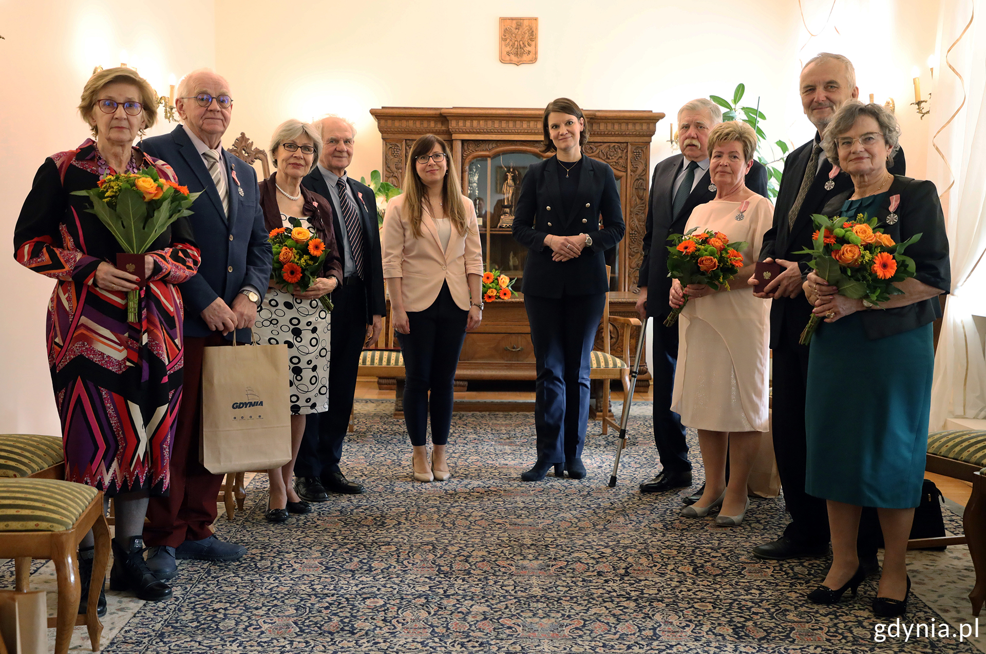 Uhonorowani wraz z wiceprezydent Gdyni ds. gospodarki Katarzyną Gruszecką Spychałą