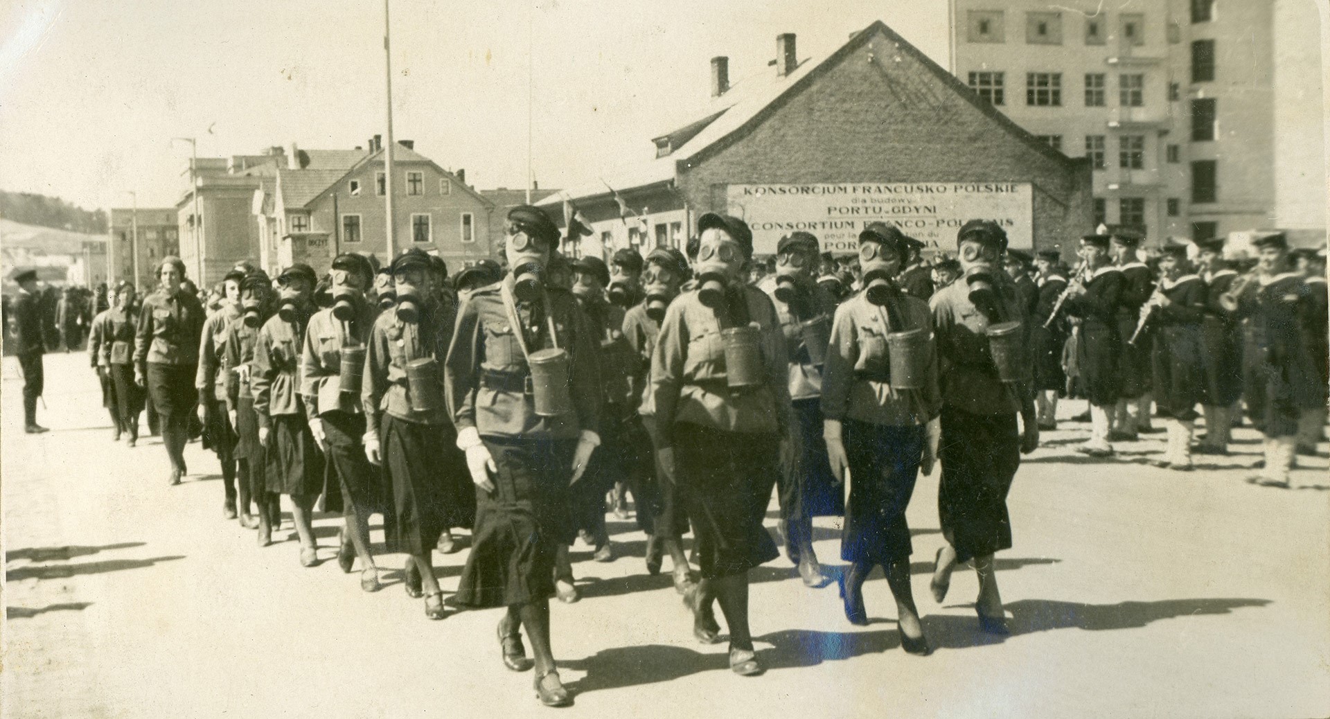 Obecne &ndash; wykład o kobietach w Armii Krajowej