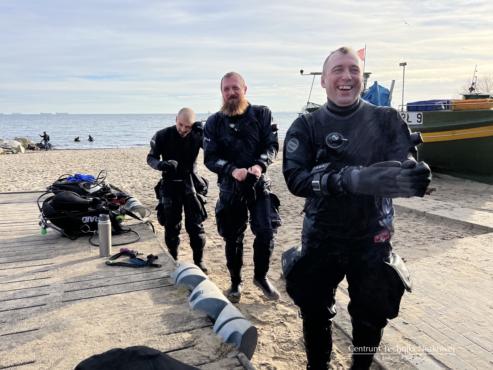 Ekipa nurk&oacute;w. Zdjęcia: Łukasz Pi&oacute;rewicz/Centrum Techniki Nurkowej Gdynia 