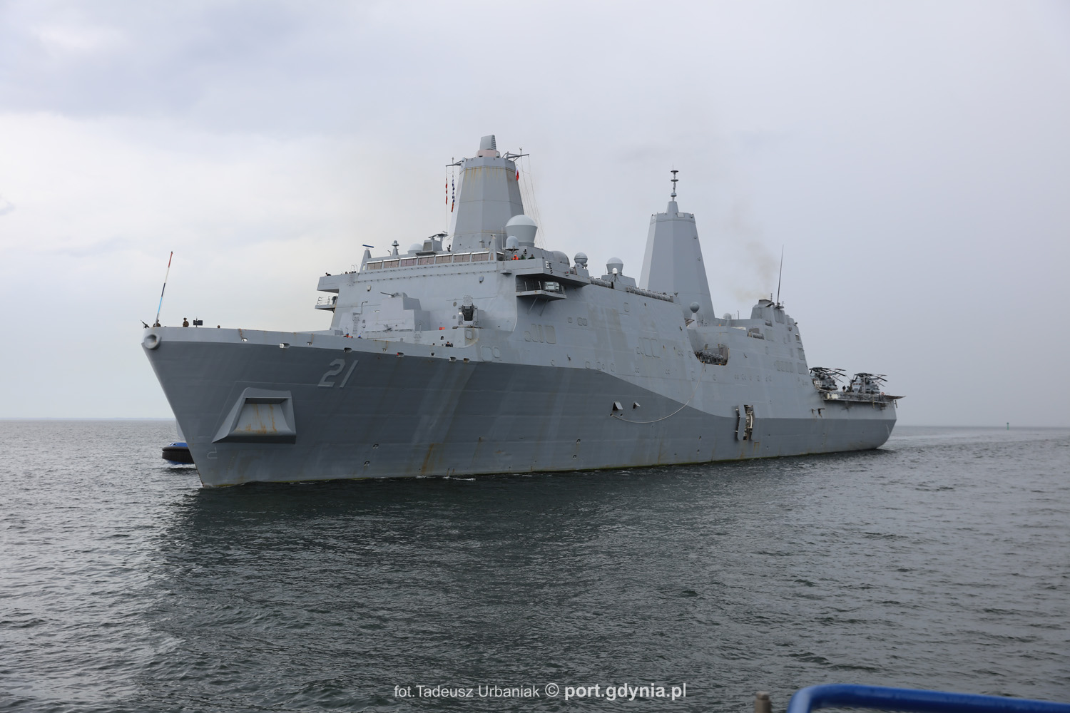 Okręt desantowy "New York" wpłynął do Port Gdynia, fot. Tadeusz Urbaniak